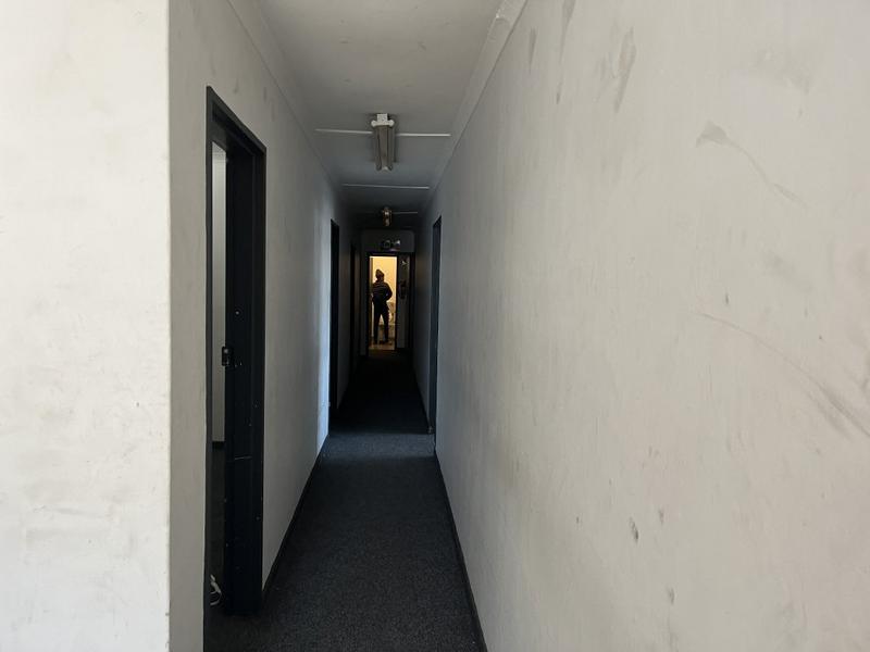 To Let Commercial Property for Rent in Montague Gardens Western Cape